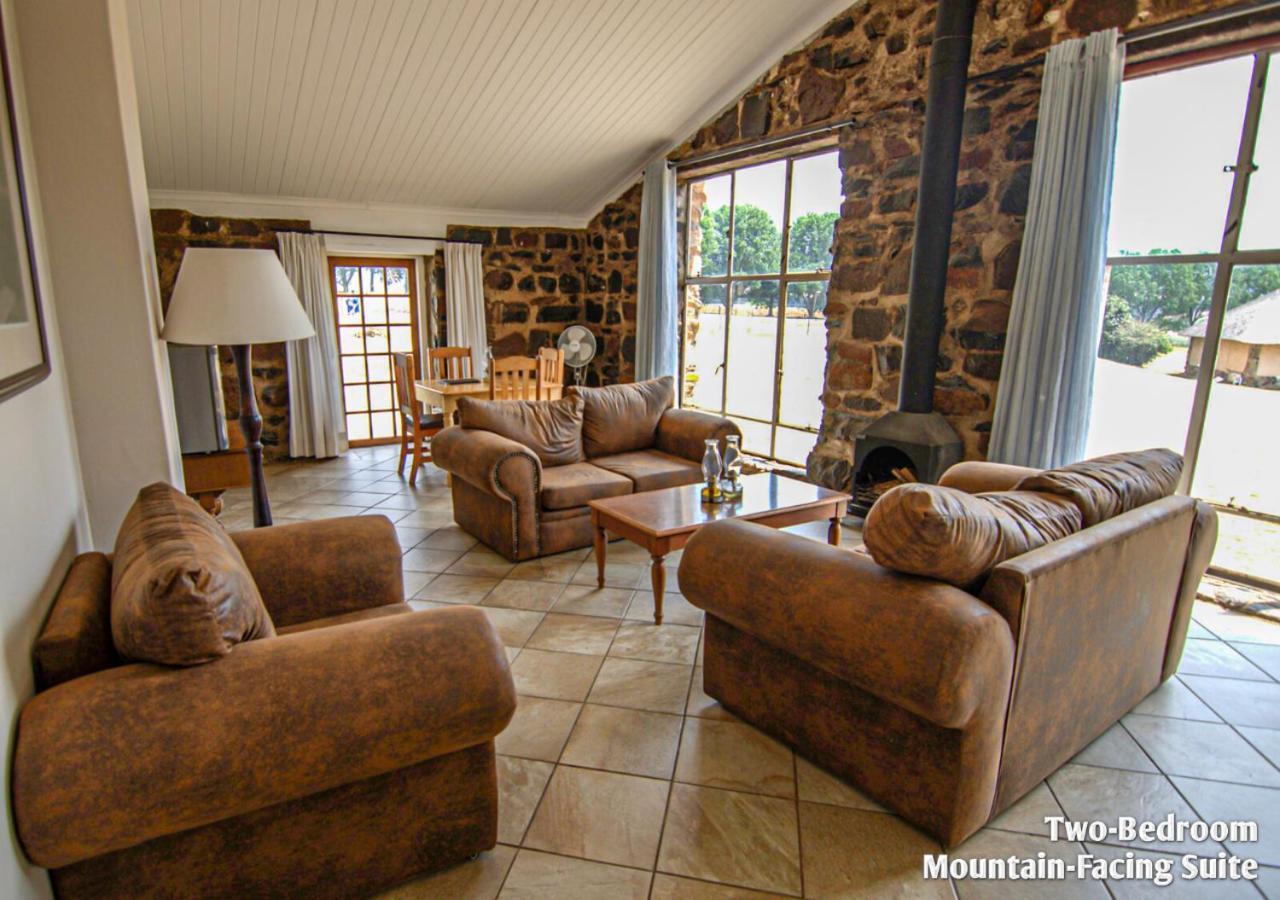 Ardmore Guest Farm Champagne Valley Extérieur photo